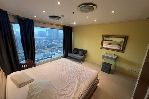 Studio dans le Condo à Watthana, Bangkok, Thaïlande  № 152754 - photo 8