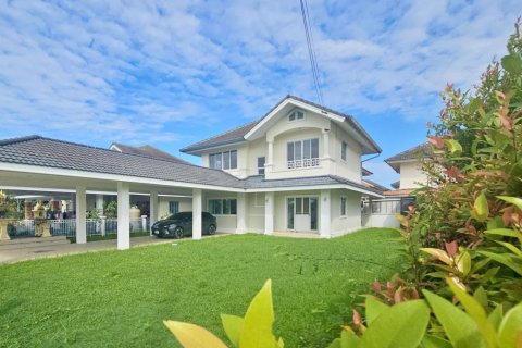 Дом в Чиангмае, Таиланд с 4 спальнями  № 152753 - фото 1