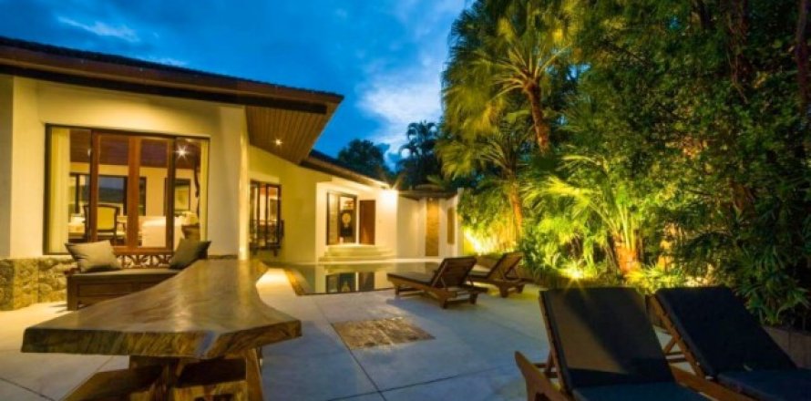 Chalet de 5 dormitorios en Surin Beach, Tailandia № 191170