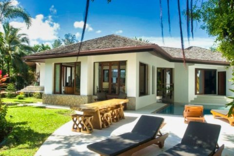 Villa on Surin Beach, Thailand 5 bedrooms № 191170