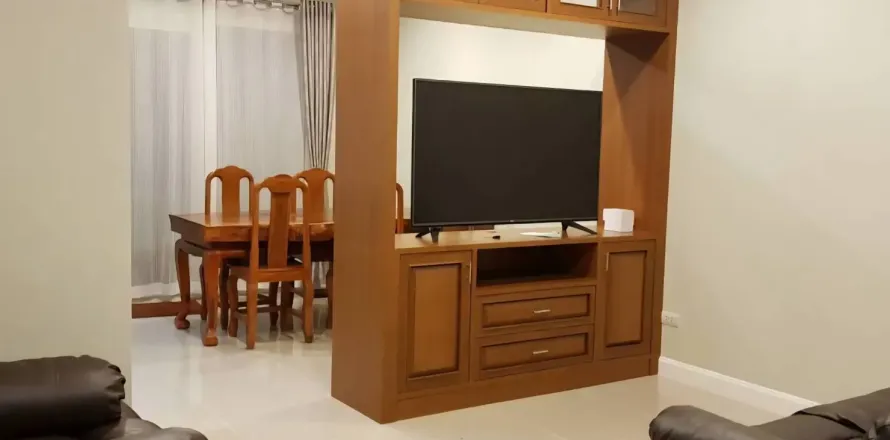 House in Chiang Mai, Thailand 3 bedrooms № 154270