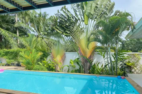 Вилла в Накхонситхаммарате, Таиланд с 2 спальнями  № 154273 - фото 13