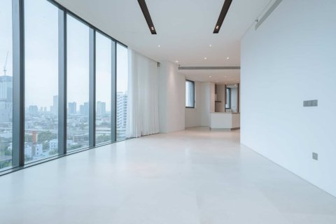 Condo à Thonburi, Bangkok, Thaïlande, 2 chambres  № 166492