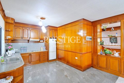 บ้านในพัทยา, ประเทศไทย 5 ห้องนอน № 198645 - รูปถ่าย 8