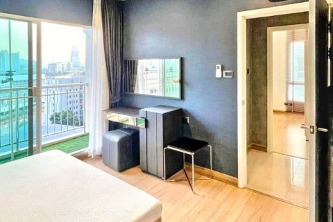 Кондоминиум с 2 спальнями в Хуай Кванге, Бангкок, Таиланд № 135181 - фото 6