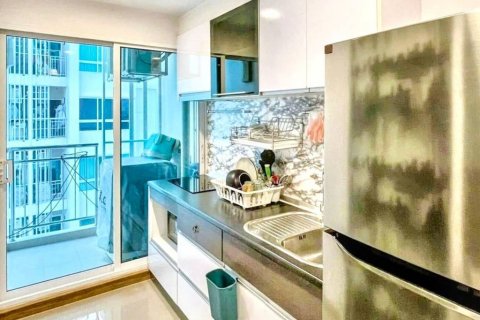 Кондоминиум с 2 спальнями в Хуай Кванге, Бангкок, Таиланд № 135181 - фото 7