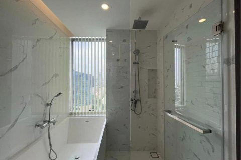 Condo à Watthana, Bangkok, Thaïlande, 2 chambres № 205309 - photo 9