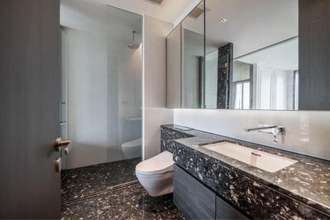 Condo à Khlong Toei, Bangkok, Thaïlande, 2 chambres  № 205311 - photo 10