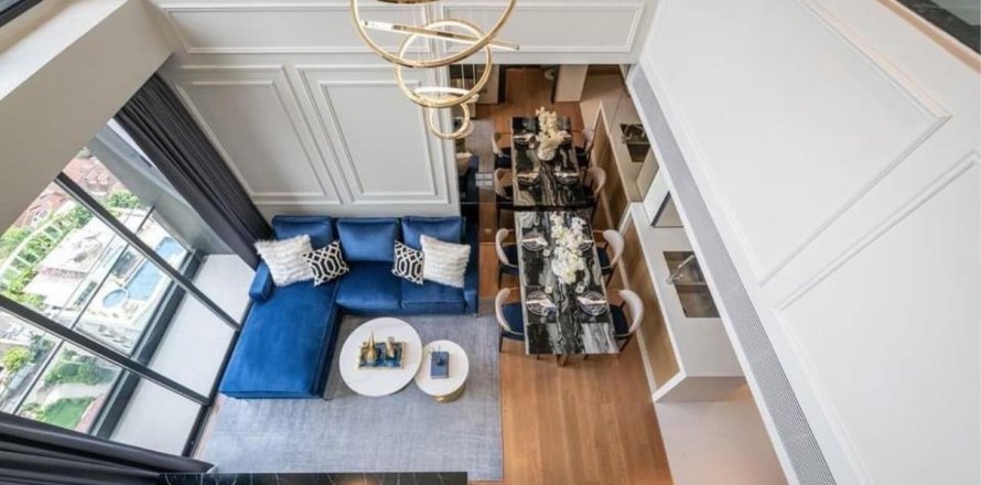 Condo à Khlong Toei, Bangkok, Thaïlande, 2 chambres  № 205311
