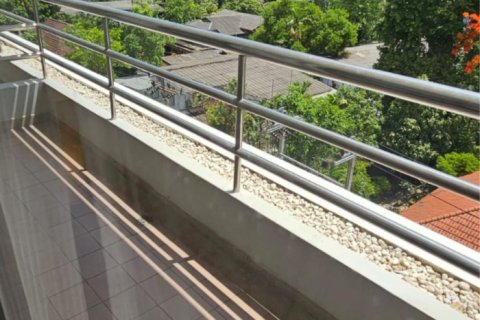 Condo à Watthana, Bangkok, Thaïlande, 3 chambres № 205310 - photo 13