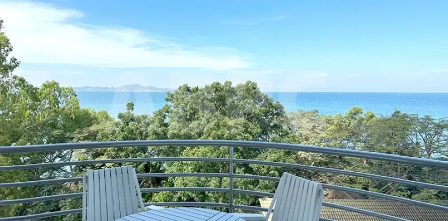 Condominio de 3 dormitorios en Pattaya, Tailandia № 211656