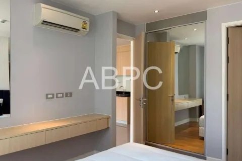 Condominio de 1 dormitorio en Jomtien Beach, Pattaya, Tailandia № 211654 - foto 2
