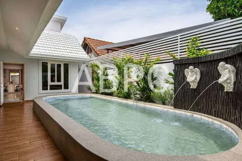 บ้านในพัทยา, ประเทศไทย 4 ห้องนอน № 211657