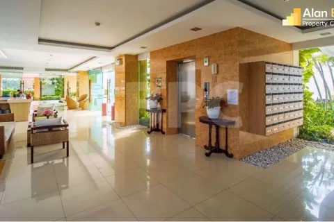 Condominio de 1 dormitorio en Pattaya, Tailandia № 211652 - foto 9