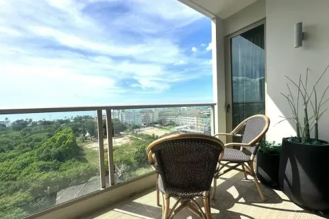 Condominio de 2 dormitorios en Jomtien Beach, Pattaya, Tailandia № 211658 - foto 16