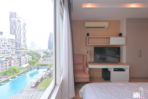 Condo in Bangkok, Thailand, 2 bedrooms  № 185091 - photo 5