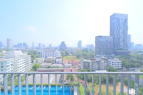 Condo in Bangkok, Thailand, 3 bedrooms  № 185088 - photo 3