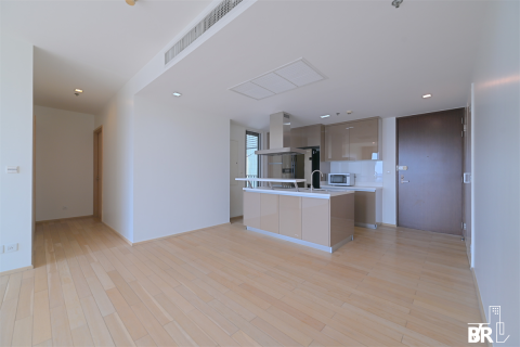 Condo in Bangkok, Thailand, 3 bedrooms  № 185088 - photo 7