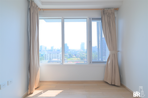 Condo in Bangkok, Thailand, 3 bedrooms  № 185088 - photo 5