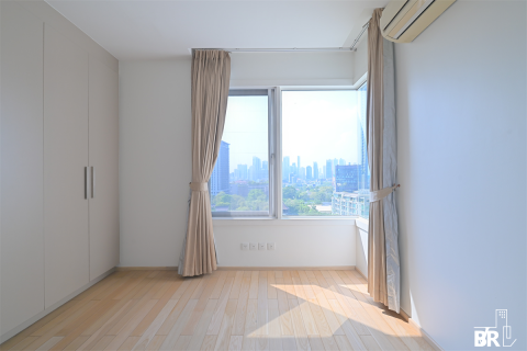 Condo in Bangkok, Thailand, 3 bedrooms  № 185088