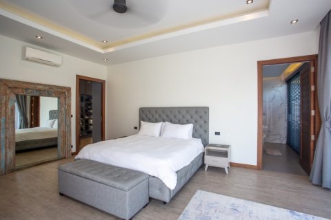 Villa in Hua Hin, Thailand 6 Schlafzimmer № 221802 - Foto 27