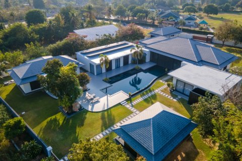 Villa in Hua Hin, Thailand 6 Schlafzimmer № 221802 - Foto 3
