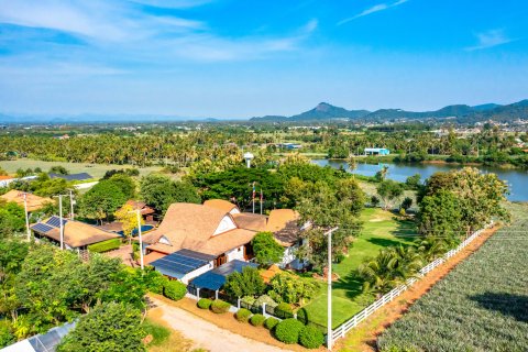 Villa in Hua Hin, Thailand 5 Schlafzimmer № 221806 - Foto 30
