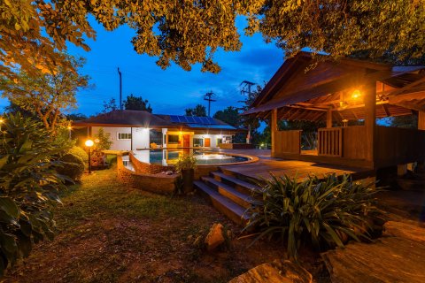 Villa in Hua Hin, Thailand 5 Schlafzimmer № 221806 - Foto 4