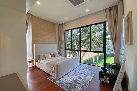 Villa in Cha-am, Thailand 4 Schlafzimmer № 221803 - Foto 28