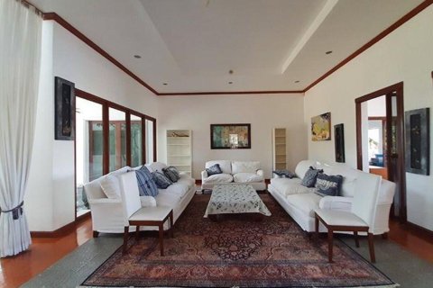 Villa in Cha-am, Thailand 9 Schlafzimmer № 221805 - Foto 8