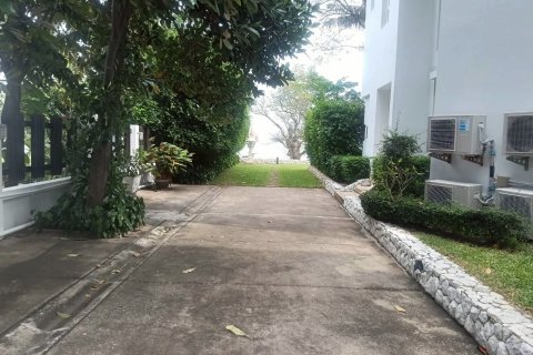 Villa in Hua Hin, Thailand 3 bedrooms № 152843 - photo 14