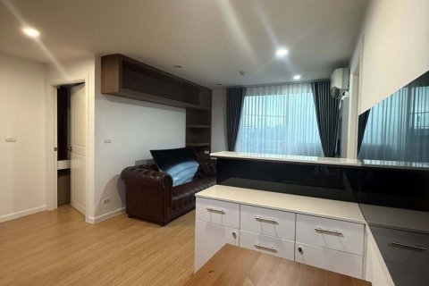 Condo in Prawet, Bangkok, Thailand, 2 bedrooms  № 152842 - photo 5