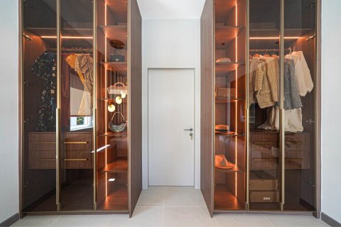 House in Pattaya, Thailand 5 bedrooms № 157717 - photo 20