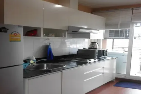 Condo in Bangkok, Thailand, 1 bedroom № 157721 - photo 4