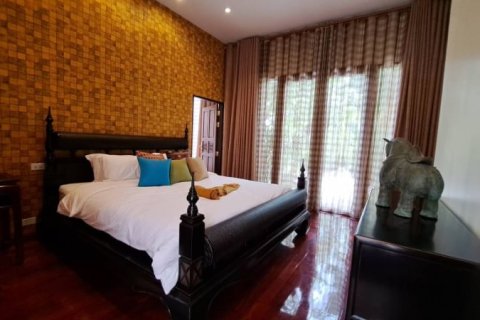House in Pattaya, Thailand 5 bedrooms № 157715 - photo 7