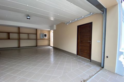 House in Pattaya, Thailand 5 bedrooms № 157715 - photo 16