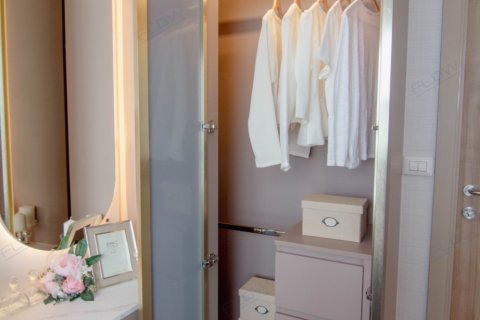 Condo in Bangkok, Thailand, 1 bedroom № 157719 - photo 3