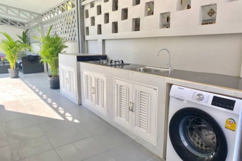 House in Pattaya, Thailand 5 bedrooms № 157716 - photo 10