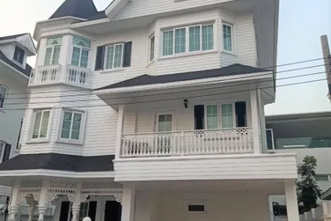บ้านในบางนา, กรุงเทพฯ, ประเทศไทย 5 ห้องนอน № 214860