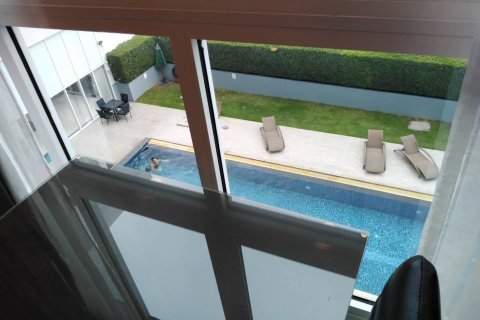 สตูดิโอในคอนโดมิเนียมในพัทยา, ประเทศไทย № 204325 - รูปถ่าย 18