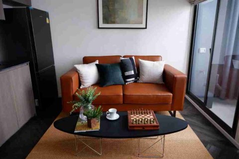 Condo in Bangkok, Thailand, 2 bedrooms  № 183960 - photo 12