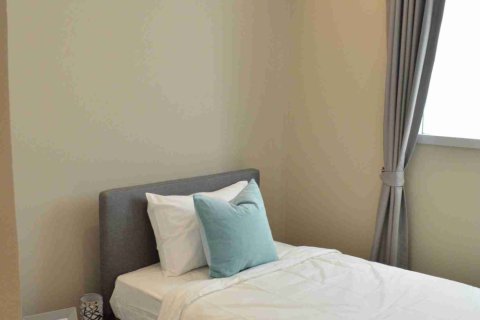 Condo in Bangkok, Thailand, 2 bedrooms № 183961 - photo 13