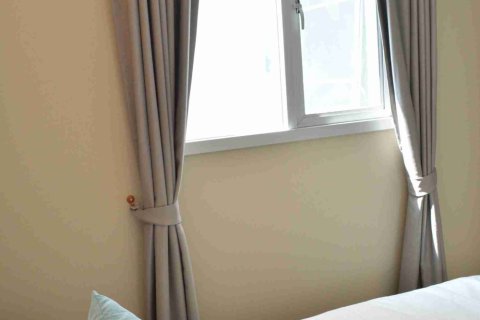 Condo in Bangkok, Thailand, 2 bedrooms № 183961 - photo 14