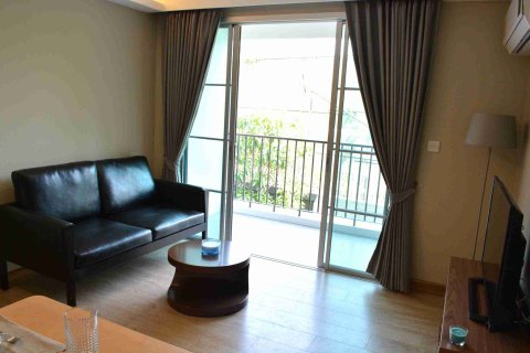 Condo in Bangkok, Thailand, 2 bedrooms № 183961 - photo 3