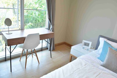 Condo in Bangkok, Thailand, 2 bedrooms № 183961 - photo 11