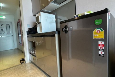 Studio dans le Condo à Din Daeng, Bangkok, Thaïlande  № 149031 - photo 8