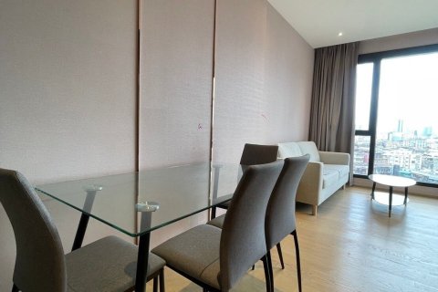 Studio dans le Condo à Din Daeng, Bangkok, Thaïlande  № 149031 - photo 11