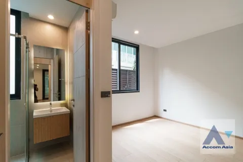 Reihenhaus in Phra Khanong, Bangkok, Thailand 3 Schlafzimmer № 215826 - Foto 14
