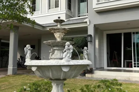 Haus in Samut Prakan, Thailand 5 Schlafzimmer № 215827 - Foto 15