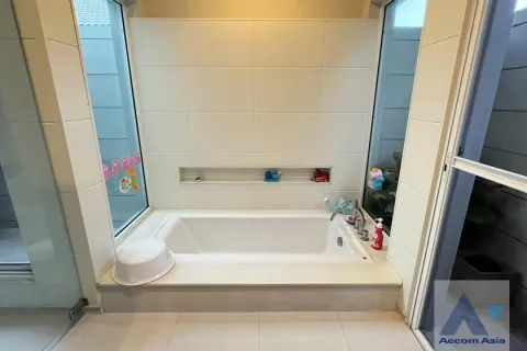 Haus in Samut Prakan, Thailand 5 Schlafzimmer № 215827 - Foto 11